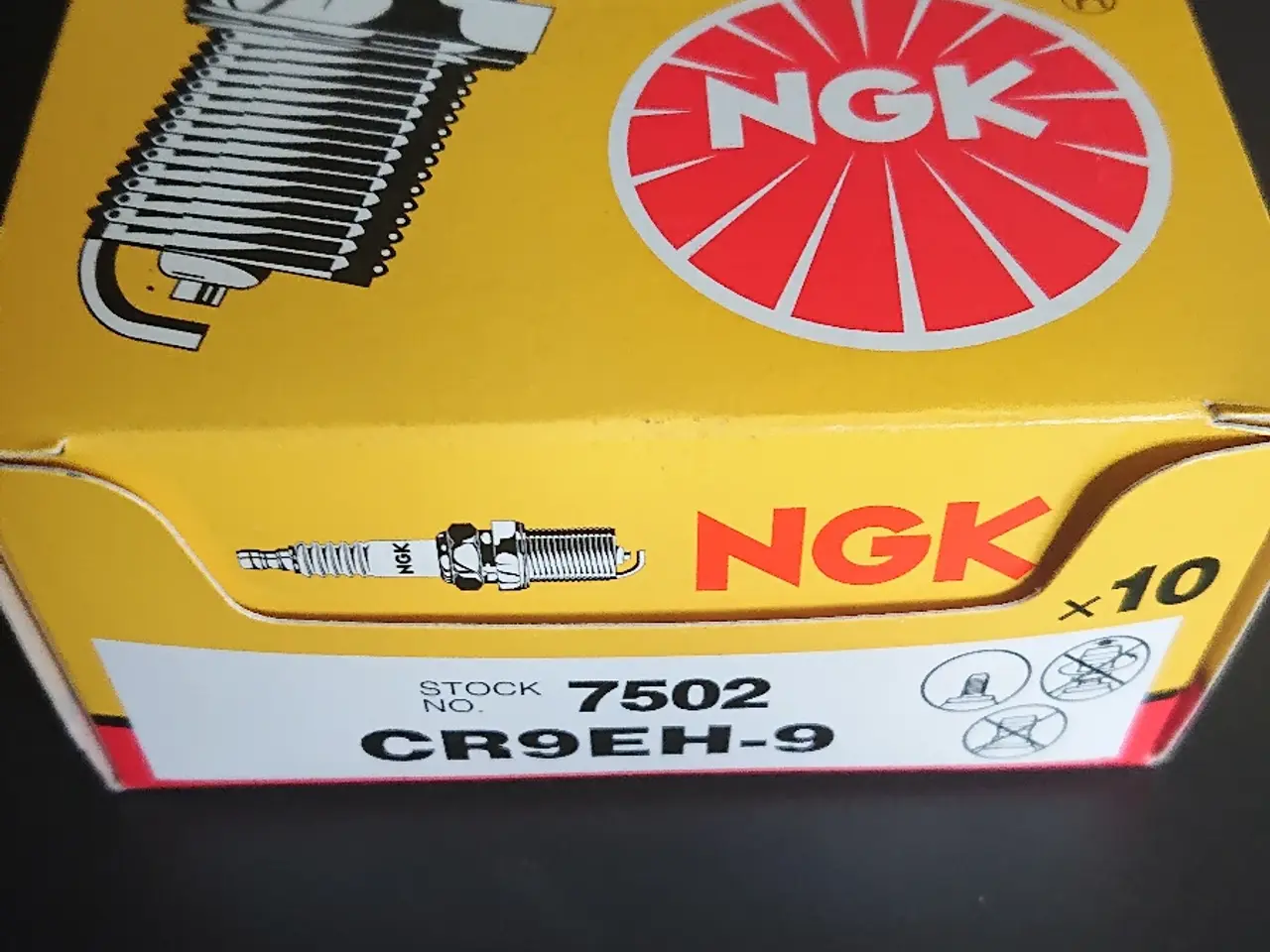 Billede 1 - Ny tændrør ,,NGK CR9EH 9