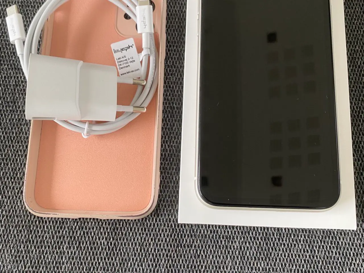Billede 1 - iphone 11, med nyt batteri