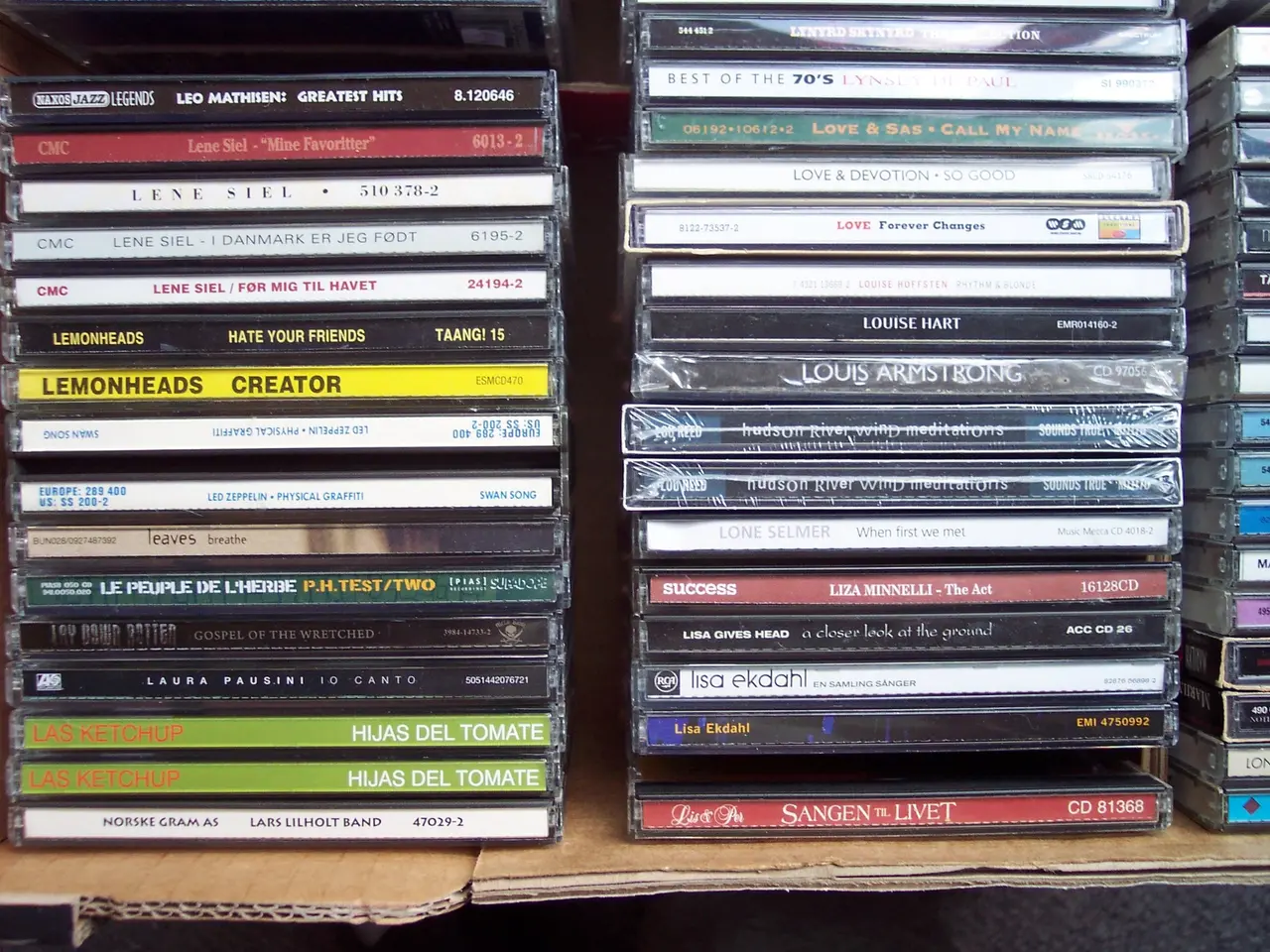 Billede 14 - 175 COUNTRY & FOLK CDer + andre genrer sælges………..