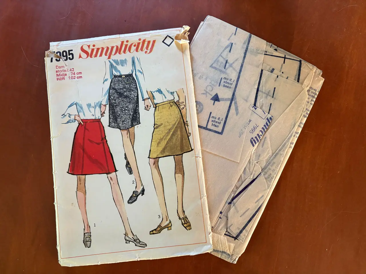 Billede 1 - Retro nederdel syopskrift fra 60'erne