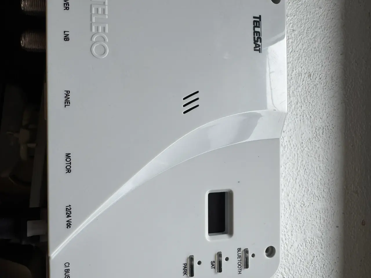 Billede 9 - Telesat motorstyret satellit, boks og 22” fjernsyn