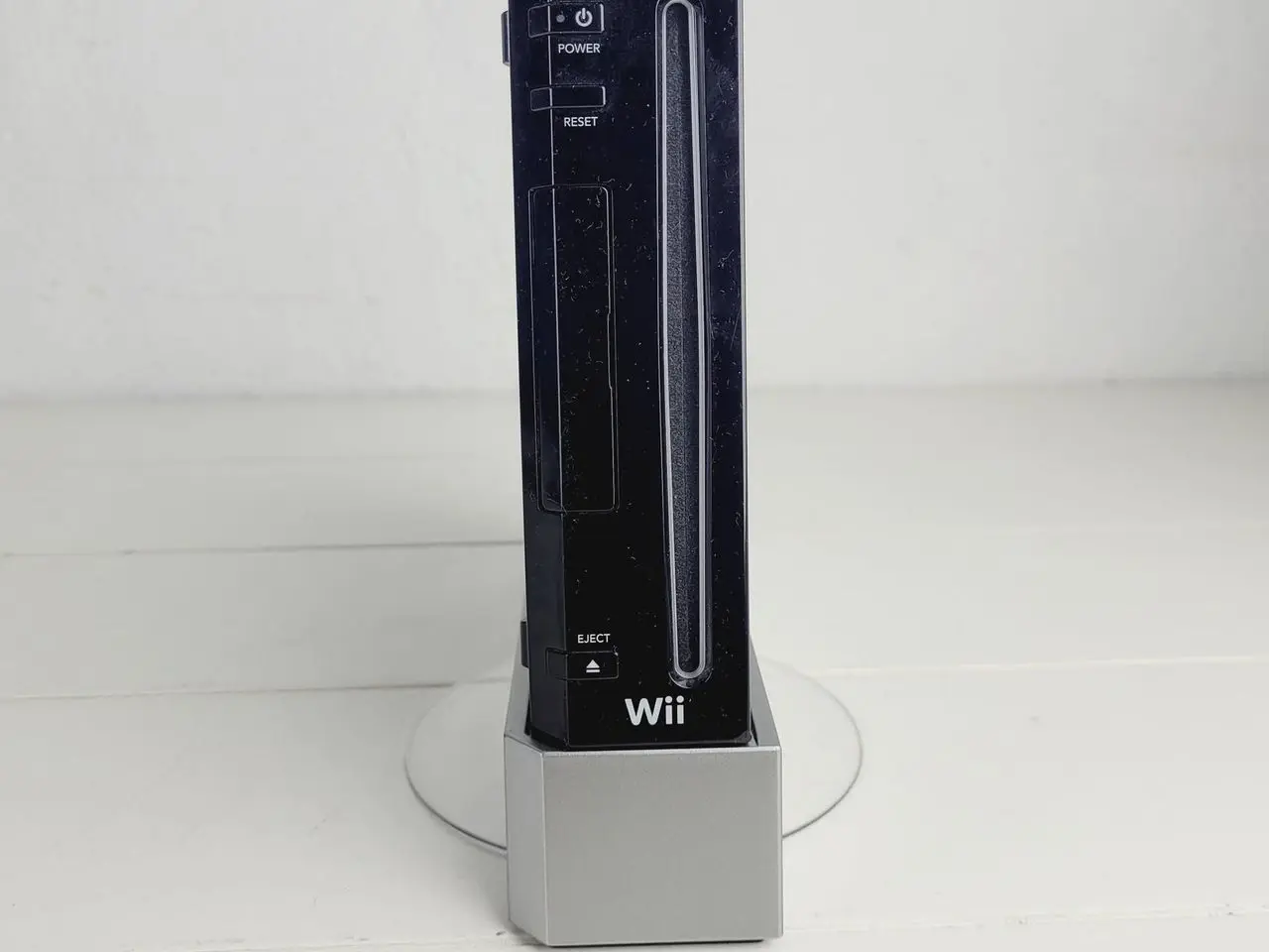 Billede 3 - ⭐️- Wii Spillekonsol - SORT - m. Fod