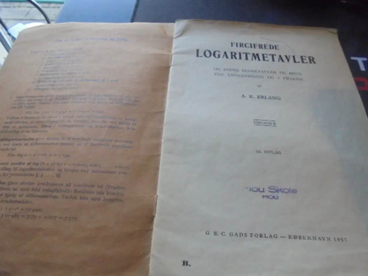 Billede 2 - Fircifrede logaritmetabeller og andre…..udg. 1957
