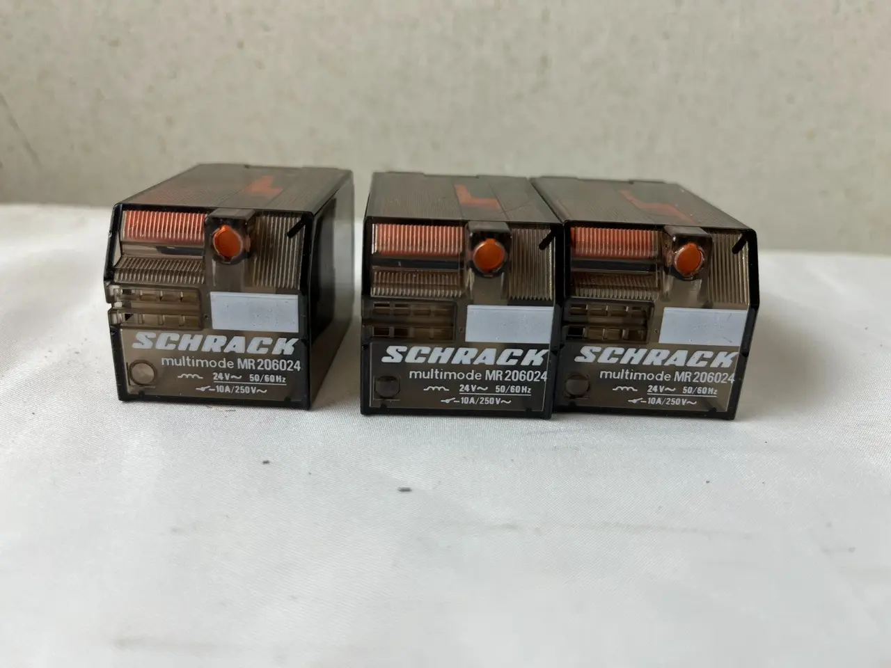 Billede 2 - Schrack MR206024 Multimode relæ 24V AC 10A Octal –