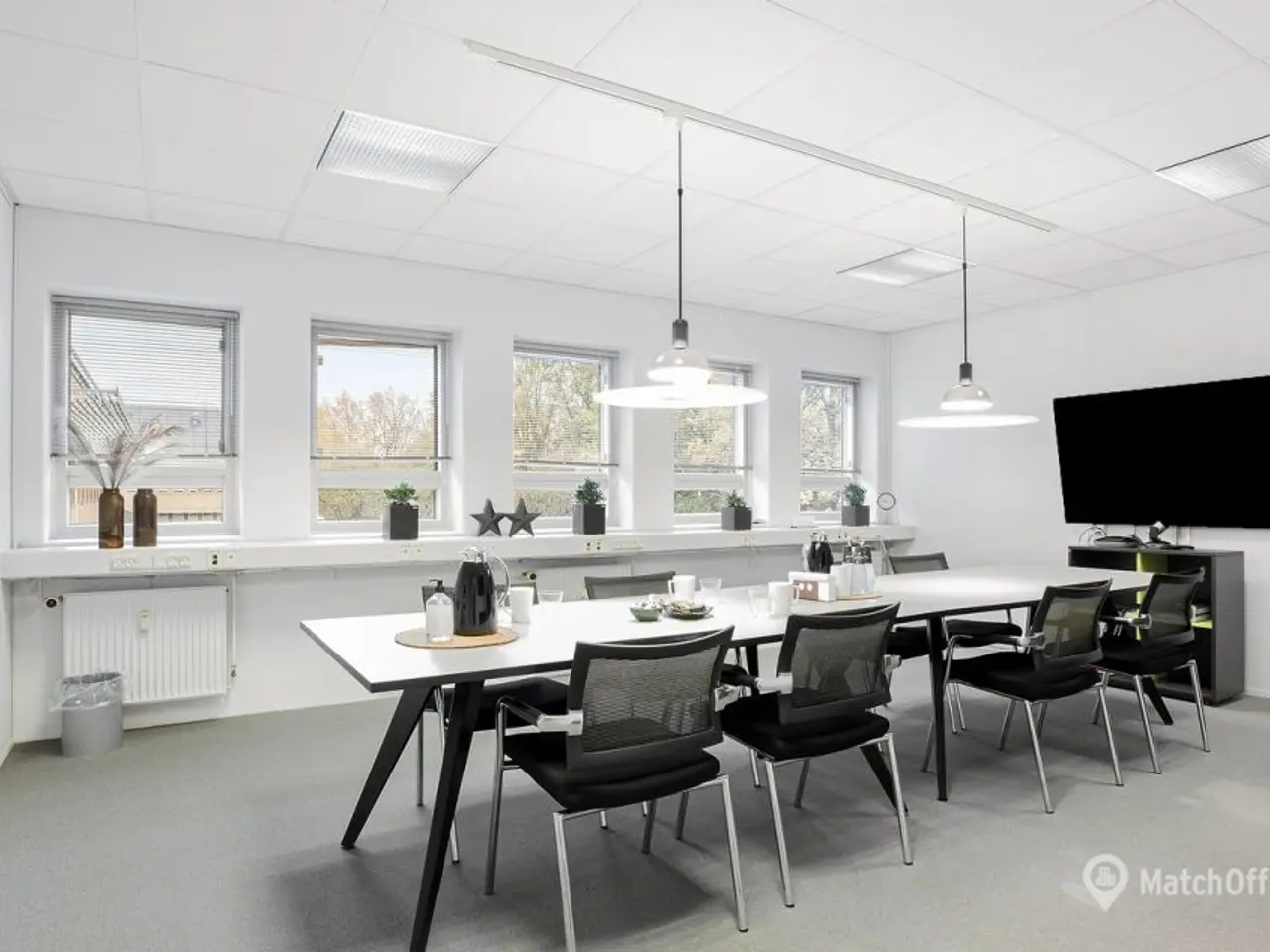 Billede 11 - STORT & LYST KONTOR