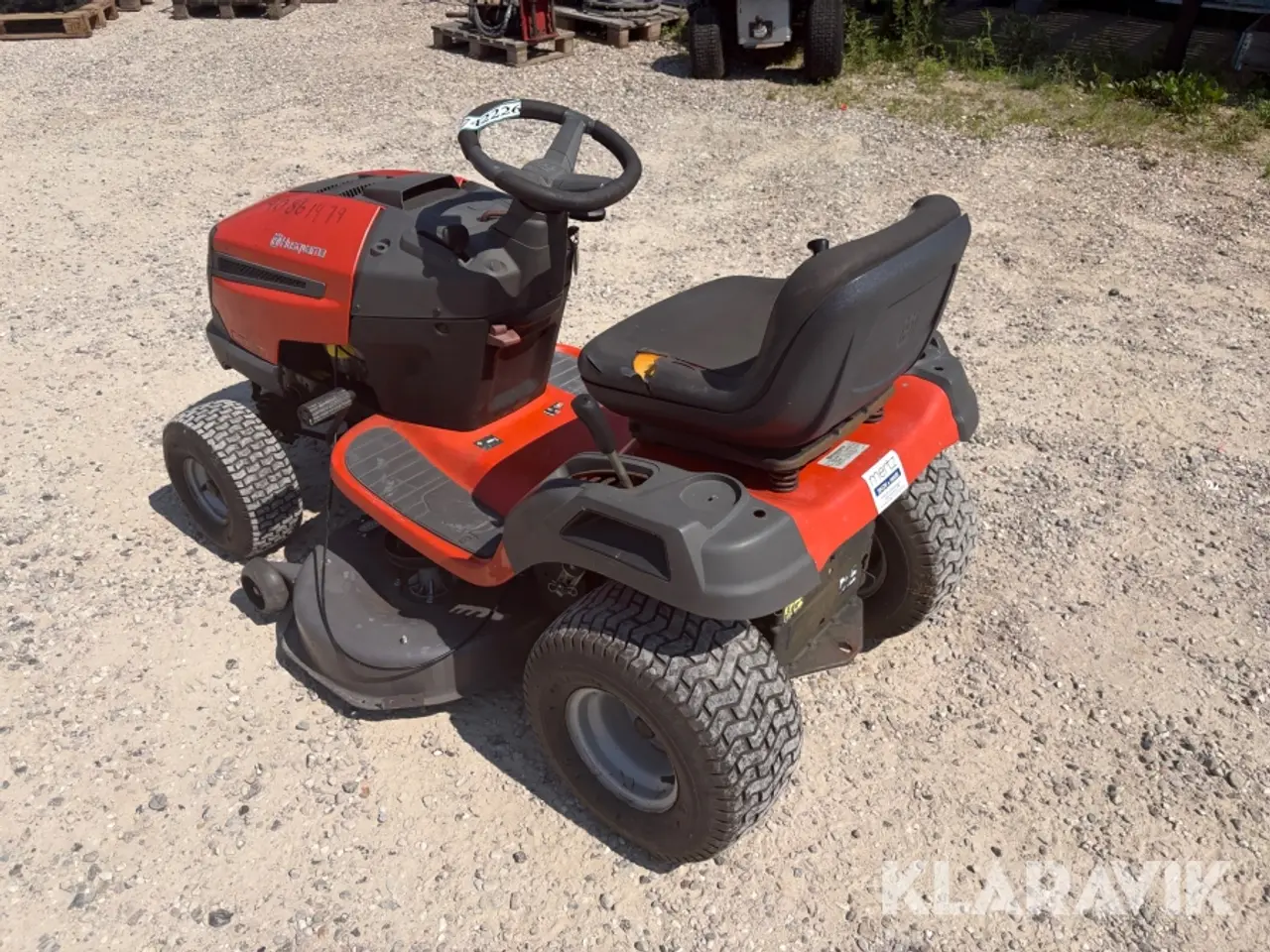 Billede 2 - Græsslåmaskine Husqvarna LTH 152