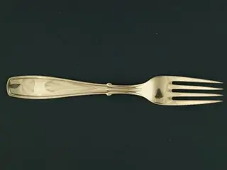 Kvintus Middagsgaffel, 19½ cm.