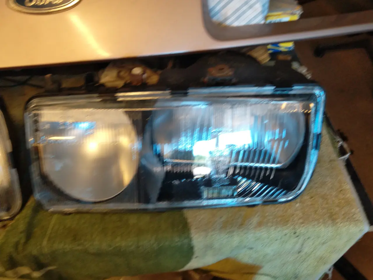 Billede 3 - Ford Sierra Front og store lygter