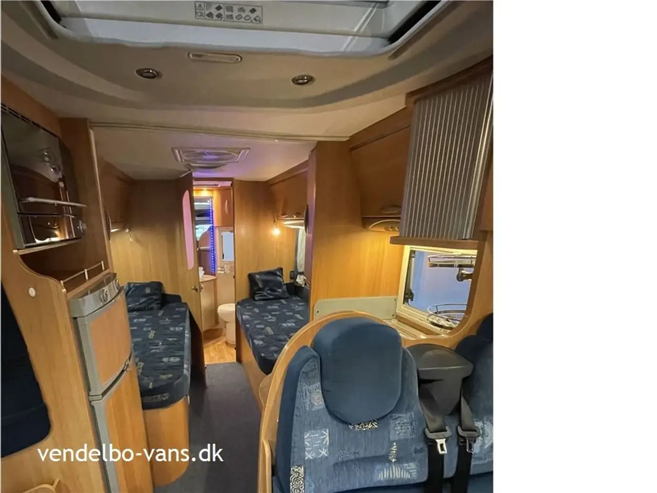 Billede 15 - 2008 - Chausson Allegro 96 Enkelsenge i lav (sidde) højde og toilet og bad i bagenden