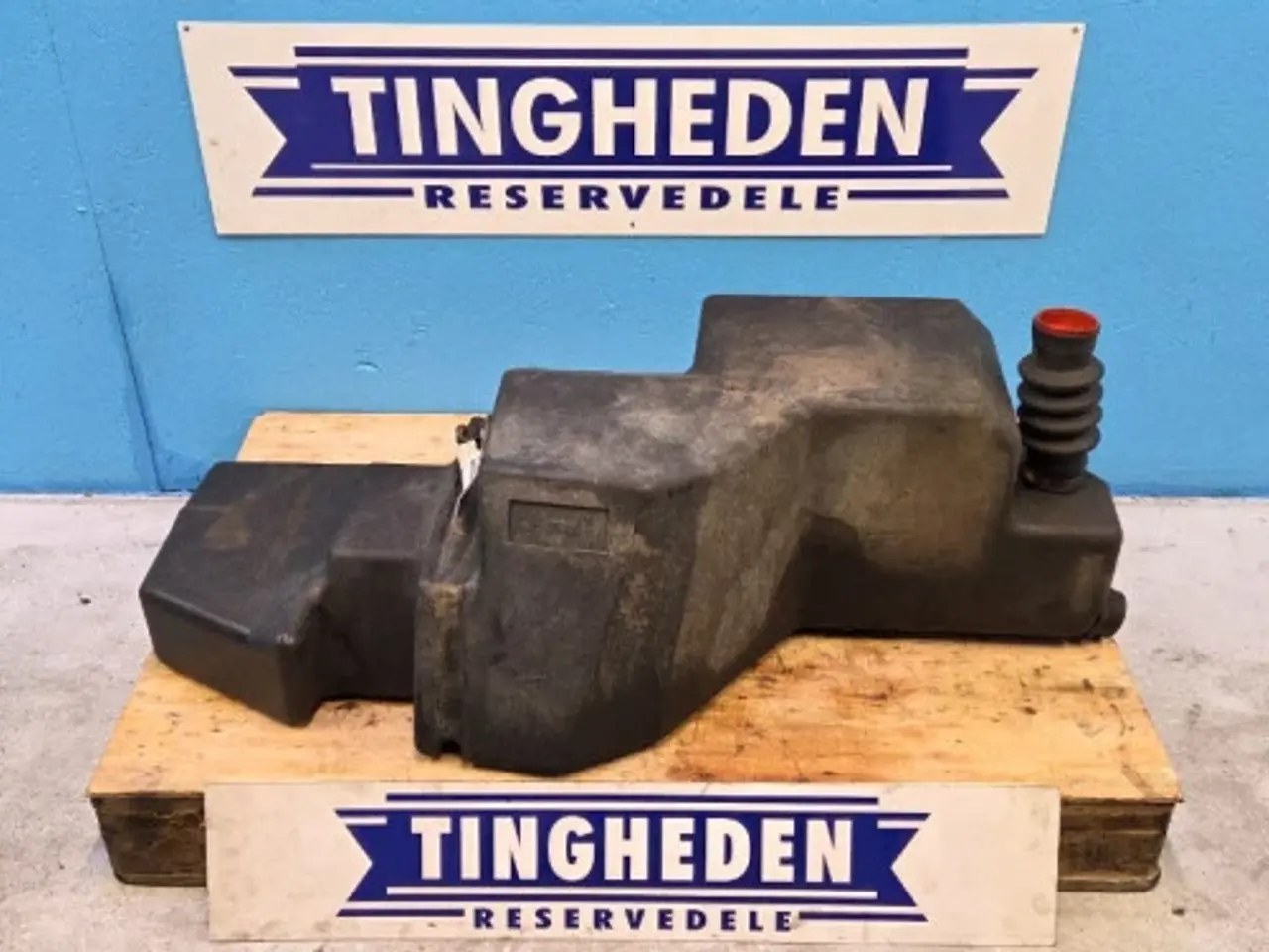 Billede 1 - Massey Ferguson 6290 Dieseltank 3714730M95