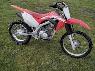 Honda crf 125 f årgang 2021