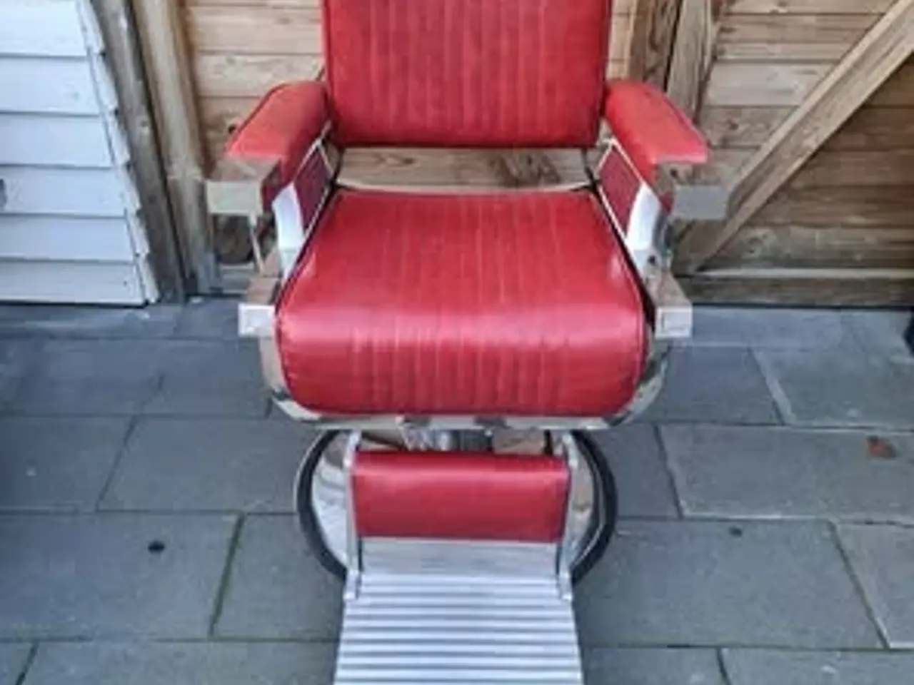 Billede 2 - Barberstol Rød