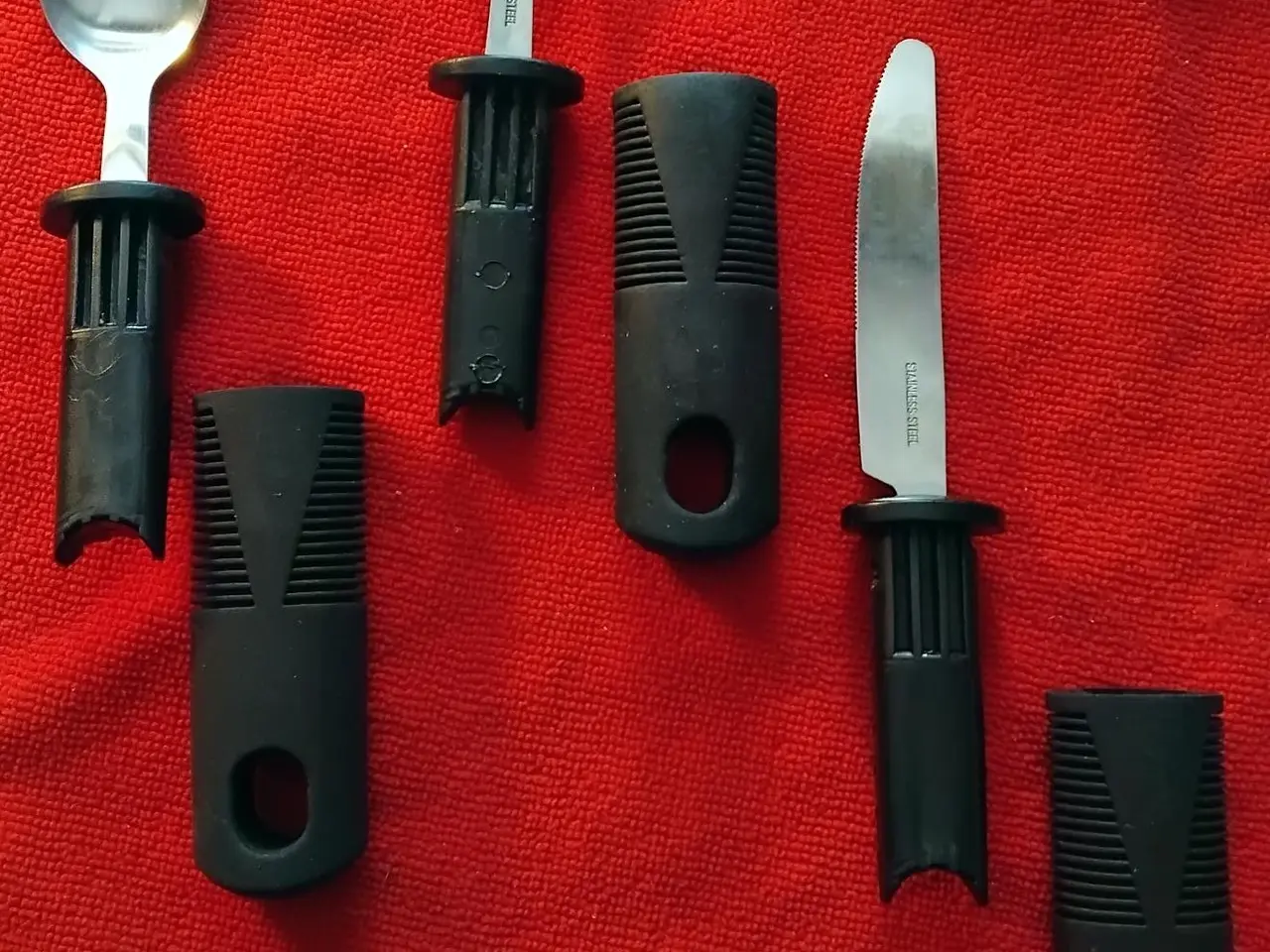 Billede 2 - Hjælpemidler til Parkinson's ergonomisk bestik x 3