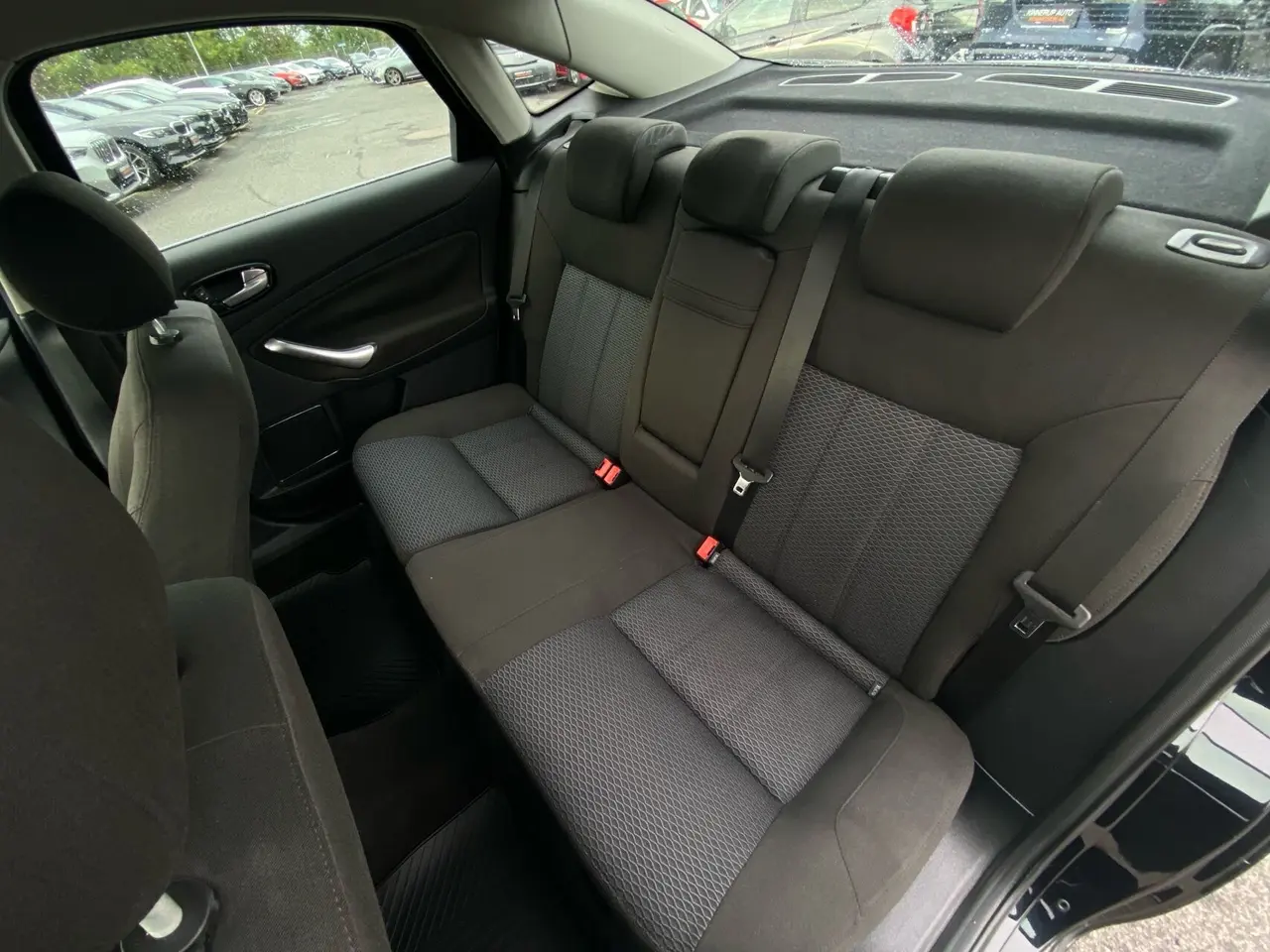 Billede 12 - Ford Mondeo 2,0 Ghia 145HK