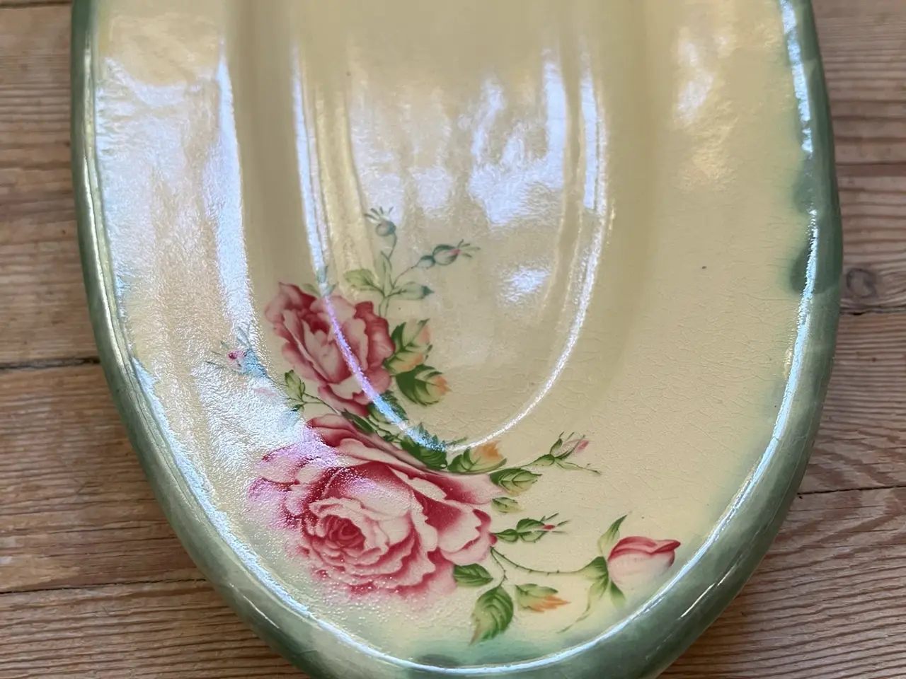 Billede 2 - Oval fad med roser/ blomster