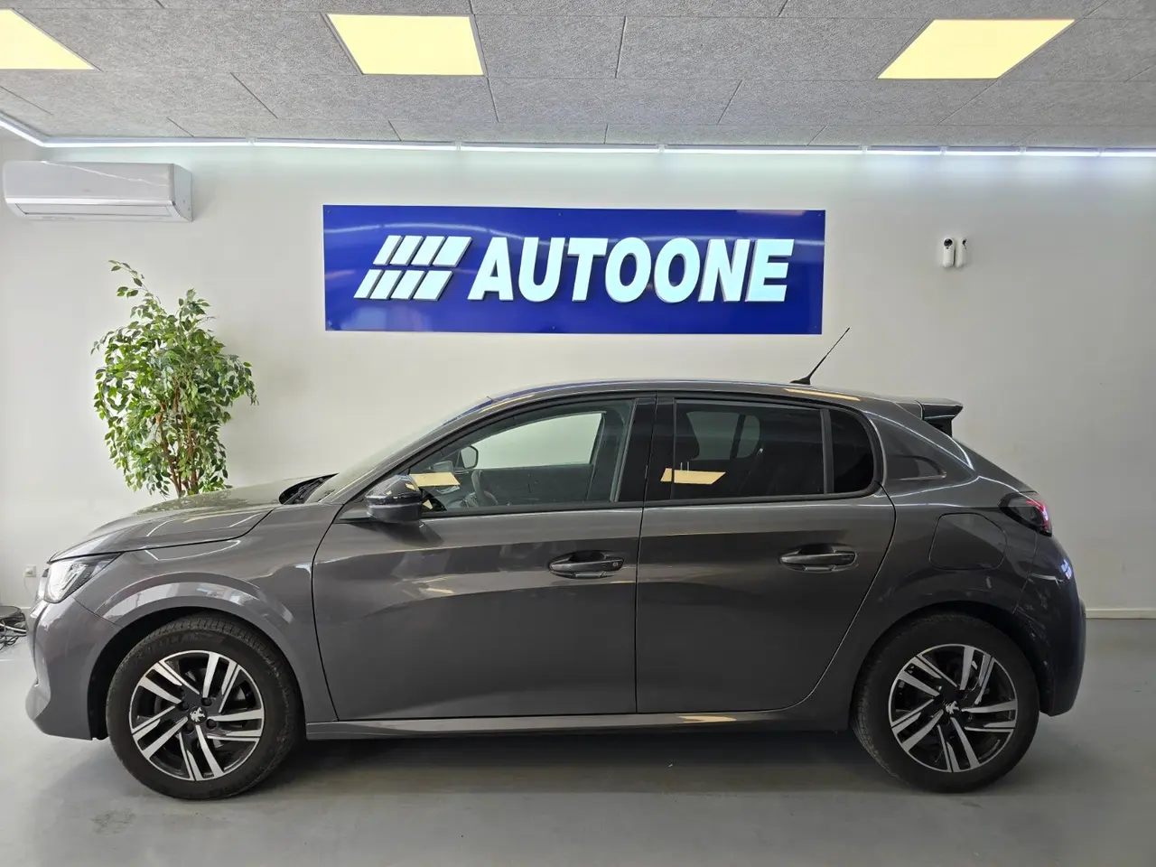 Billede 2 - Peugeot 208 1,2 PureTech 100 Flash EAT8