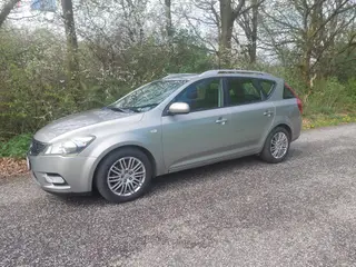 Kia Ceed 1,6 Crdi 115 SW 5d