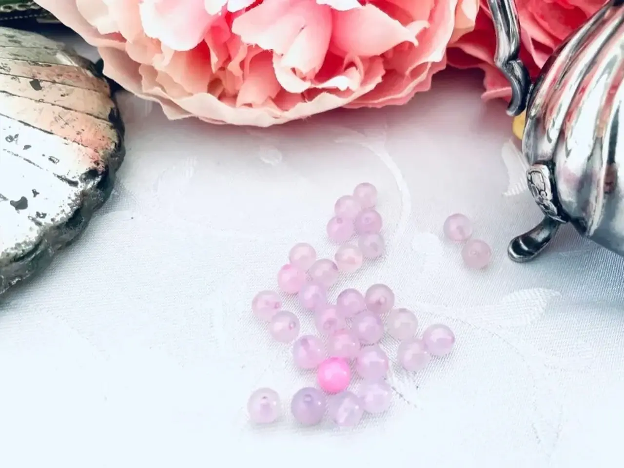 Billede 2 - Perler i rosa / lyselilla nuancer