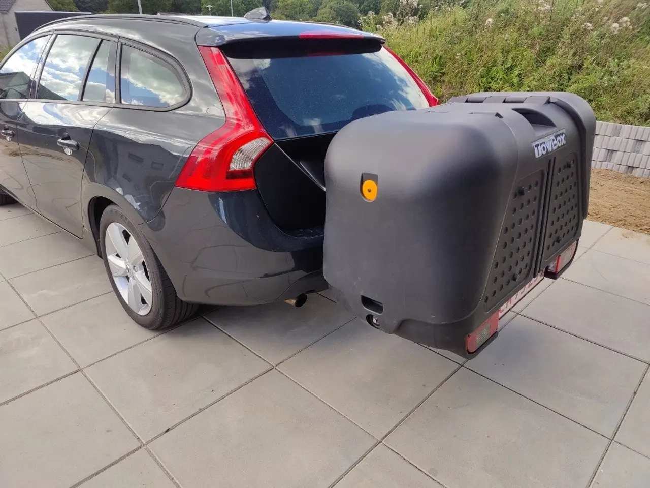 Billede 1 - UDLEJES - 390 Liter bagageboks
