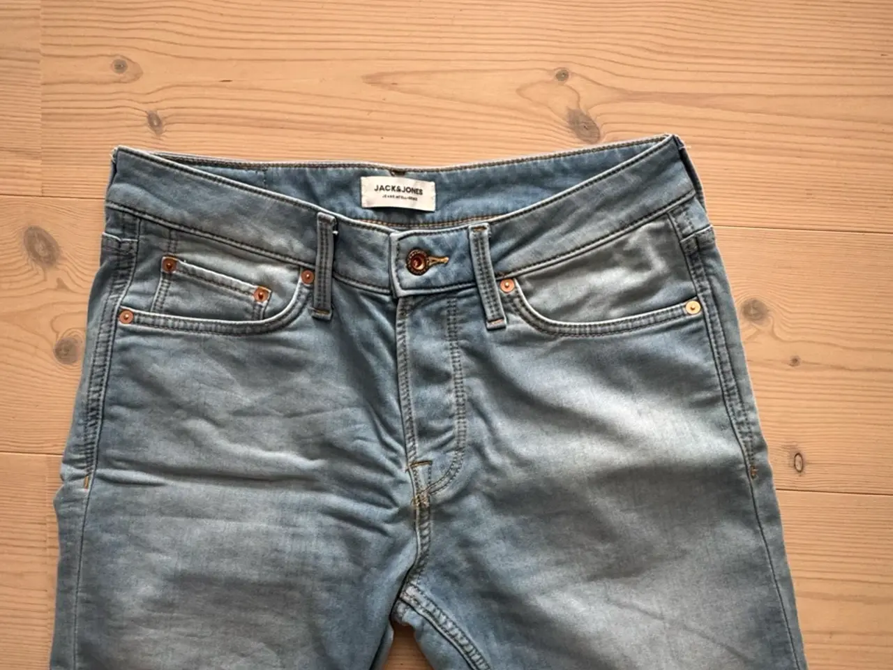 Billede 1 - Jack &Jones regular shorts str. S