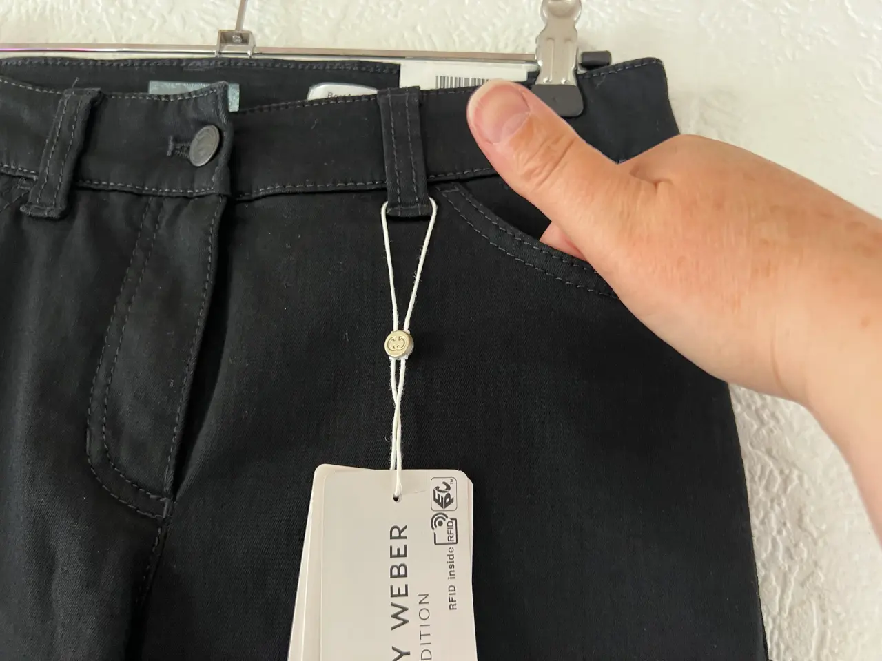Billede 5 - NYE og Ubrugte Sorte Jeans fra Gerry Weber (Str. 3