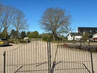 Meget flot havelåge