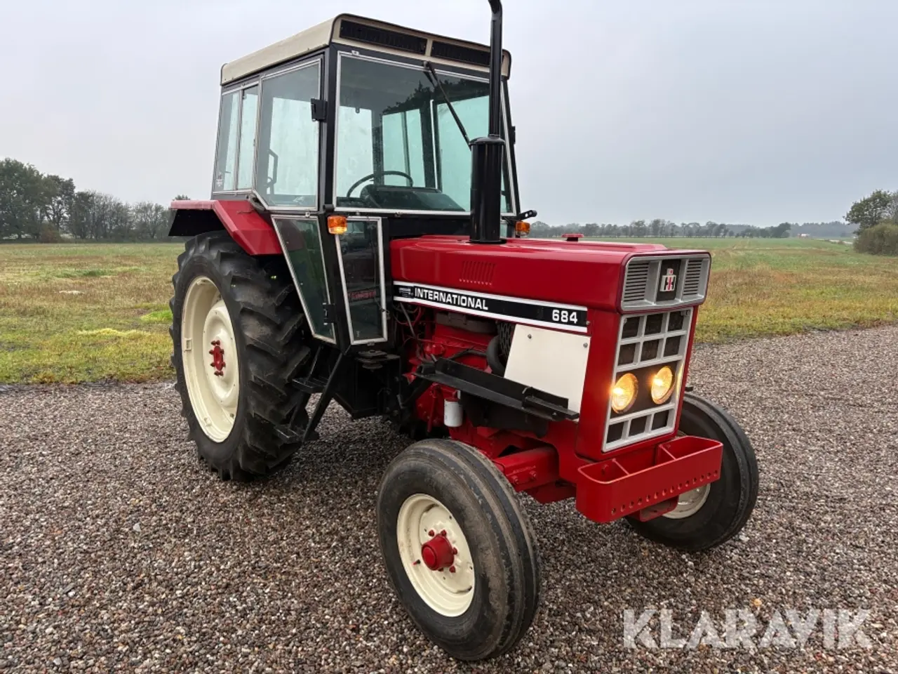 Billede 3 - Traktor International 684