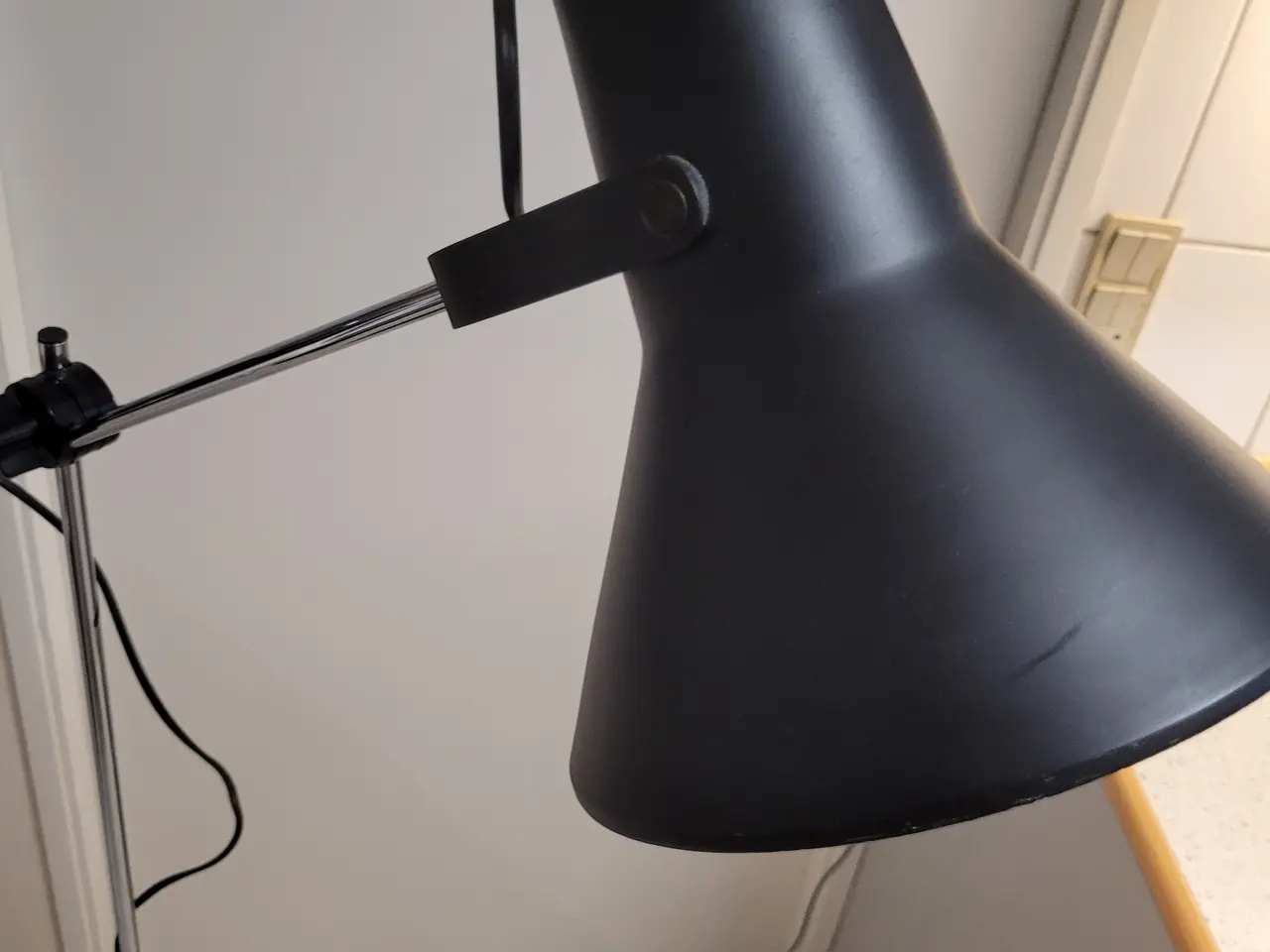 Billede 5 - Vintage Ikea gulvlampe-model G605/11131(sort/Krom,