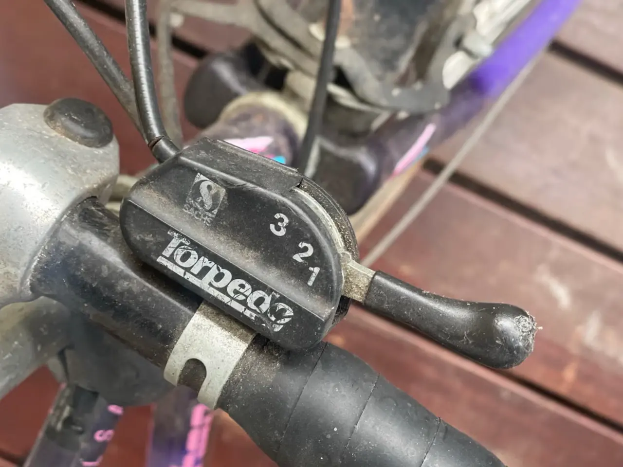 Billede 3 - Winther børnecykel 20" lilla/sort med 3 gear