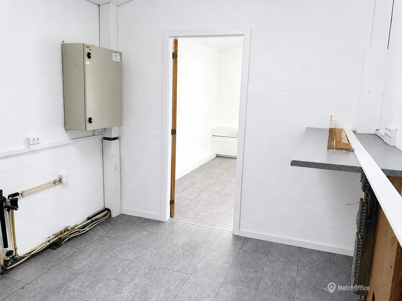 Billede 10 - Velbeliggende og lyst klinik-/behandlerlokale i Bording ErhvervsPark