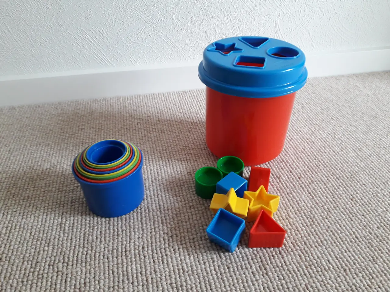 Billede 2 - Putteboks + stablekopper (GIV ET PRISBUD)