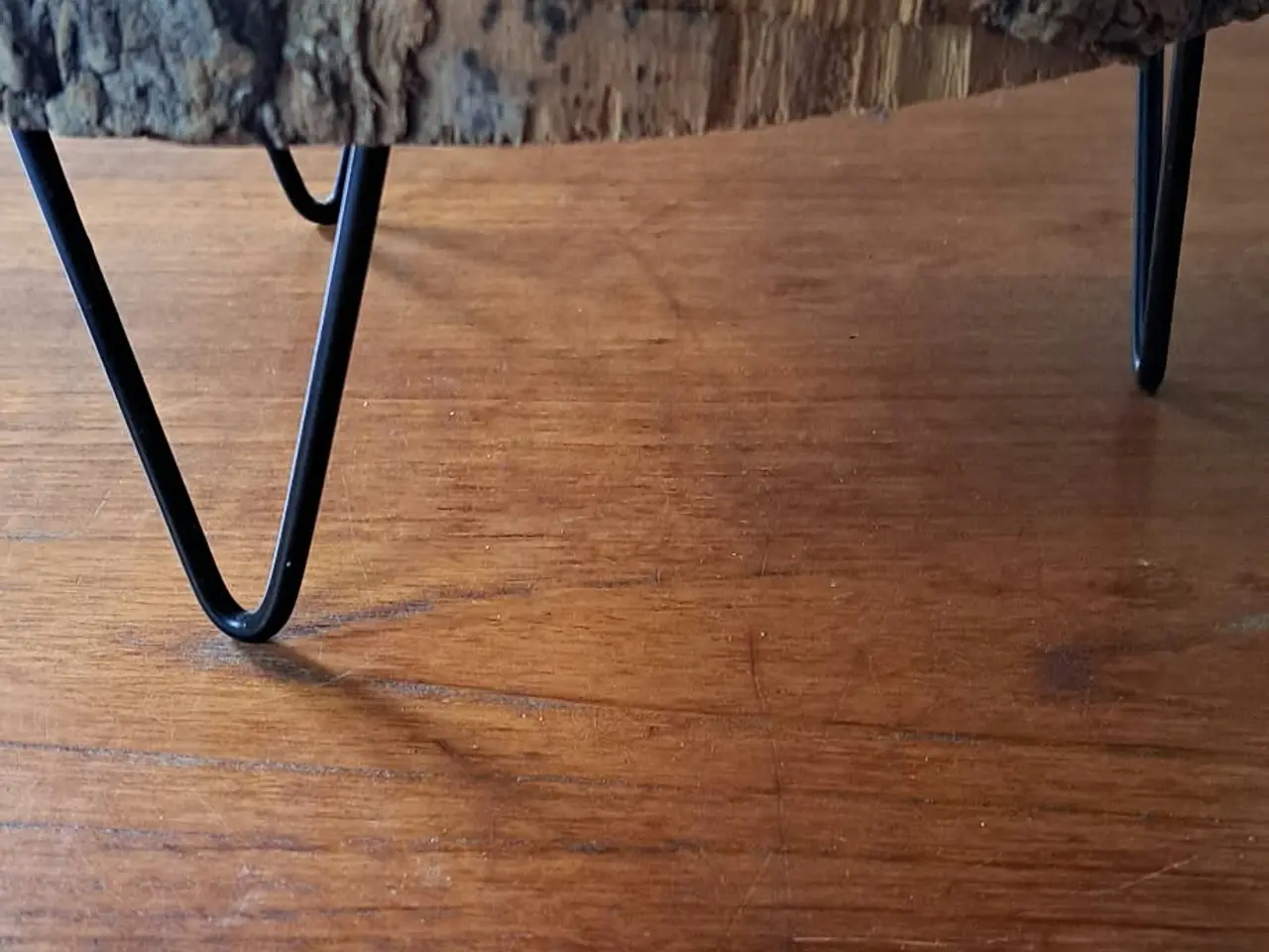 Billede 1 - plante stander med metalben