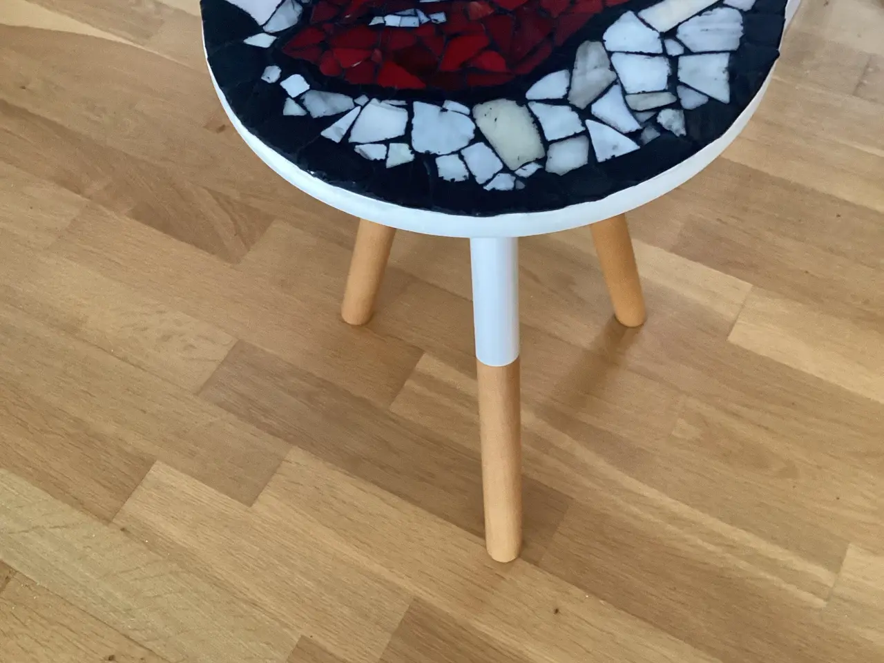 Billede 1 - Pynte bord