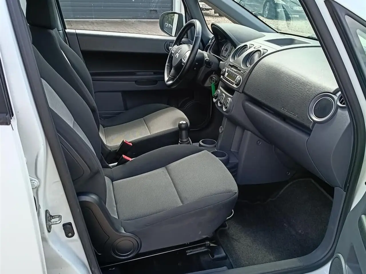 Billede 11 - Mitsubishi Colt 1,3 Elegance CP Allshift 95HK 5d Aut.