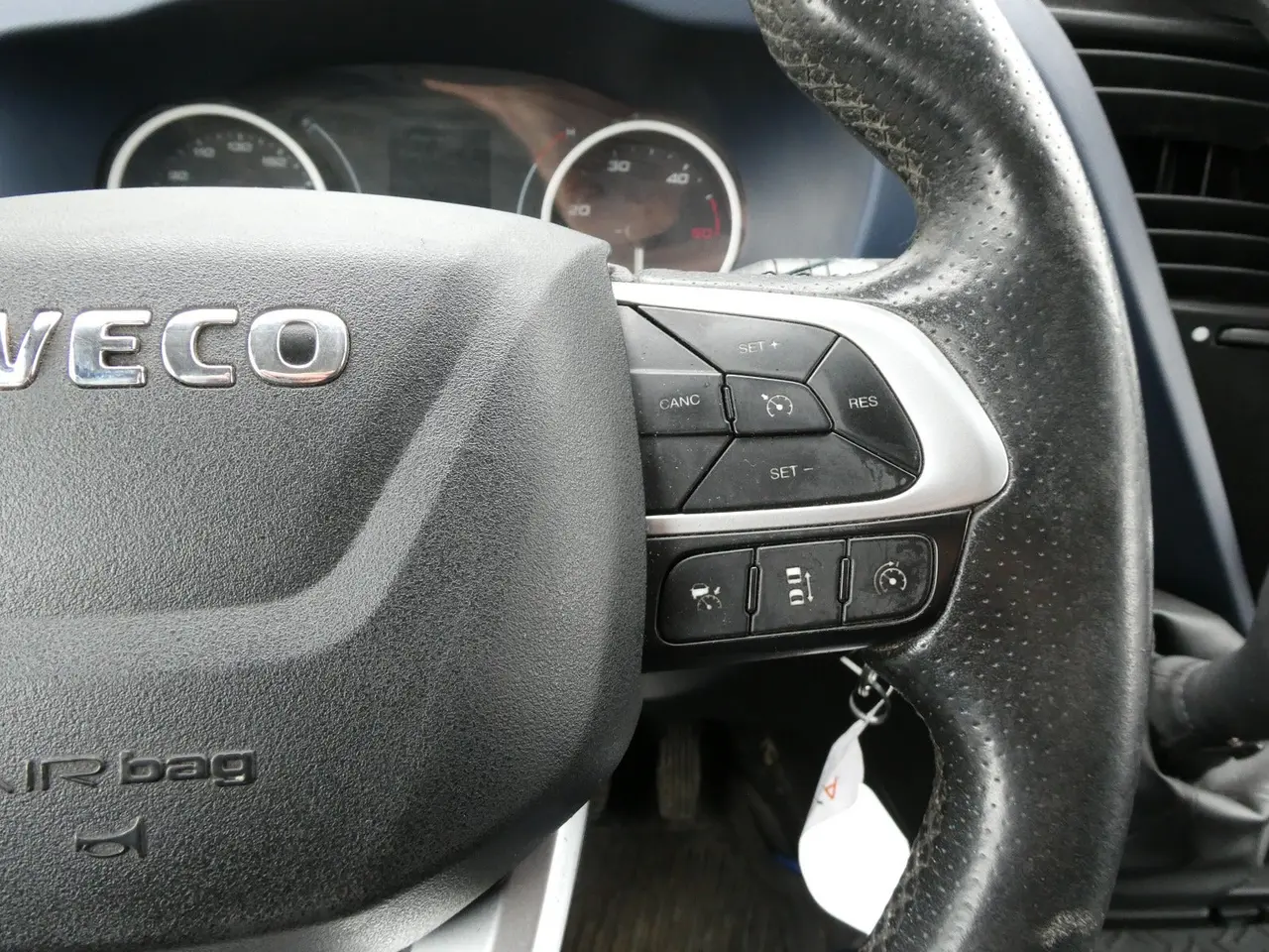Billede 10 - Iveco Daily 2,3 35S16 Alukasse m/lift AG8