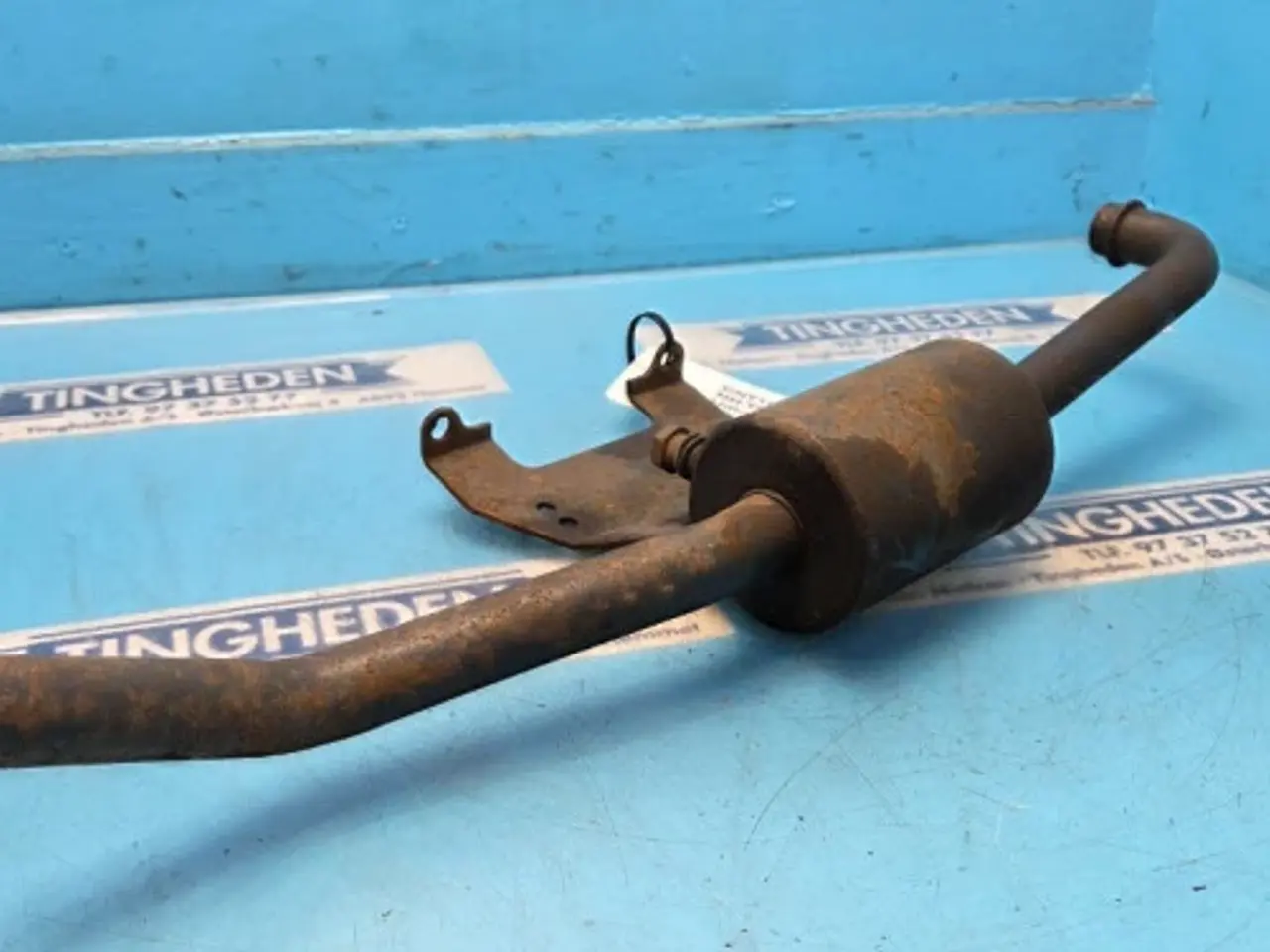 Billede 2 - New Holland TM165 Udluftningsrør 87802011