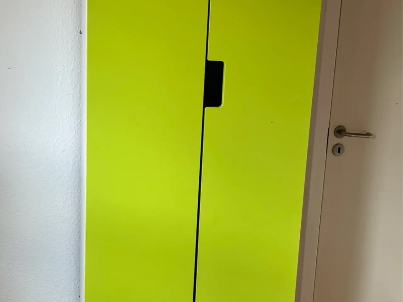 Billede 1 - IKEA garderobeskab.