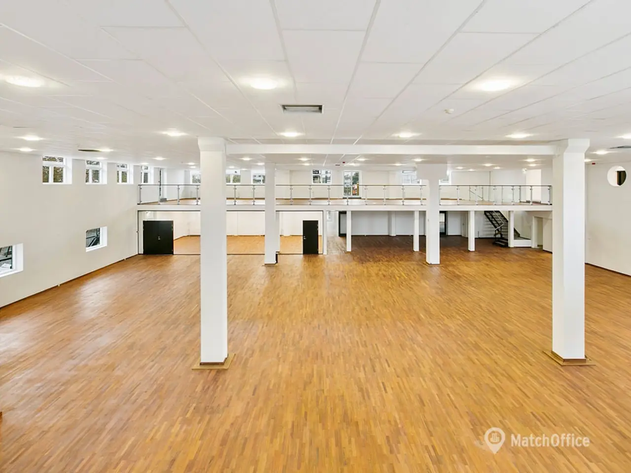 Billede 3 - Stilfuldt kontormiljø midt i Herlev – med plads til vokseværk