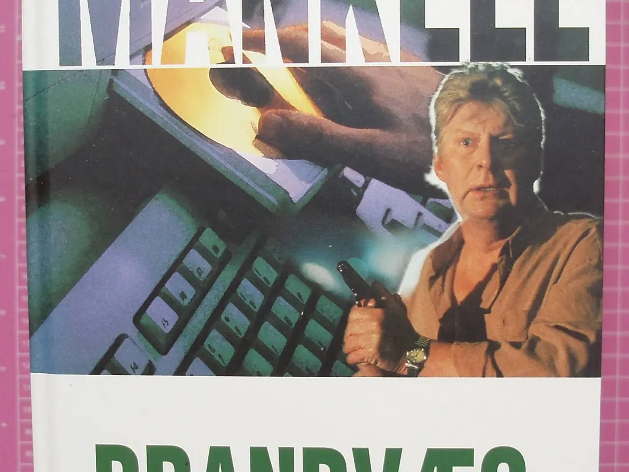 Billede 9 - Wallander hardback bøger med nr. på ryg