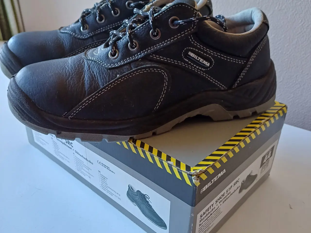 Billede 2 - Sikkerhedssko nye str. 44 - Safety Shoe