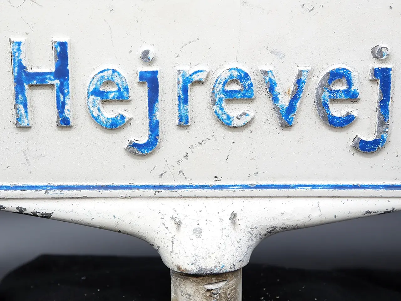 Billede 3 - Vintage dansk vejskilt “Hejrevej” i aluminium