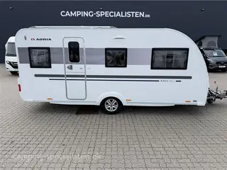 2018 - Adria Adora 482 LU   Adria Adora 482 LU 2018 - Se den nu hos Camping-Specialisten.dk