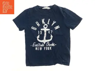 T-shirt med ankermotiv fra H&M (str. 122)