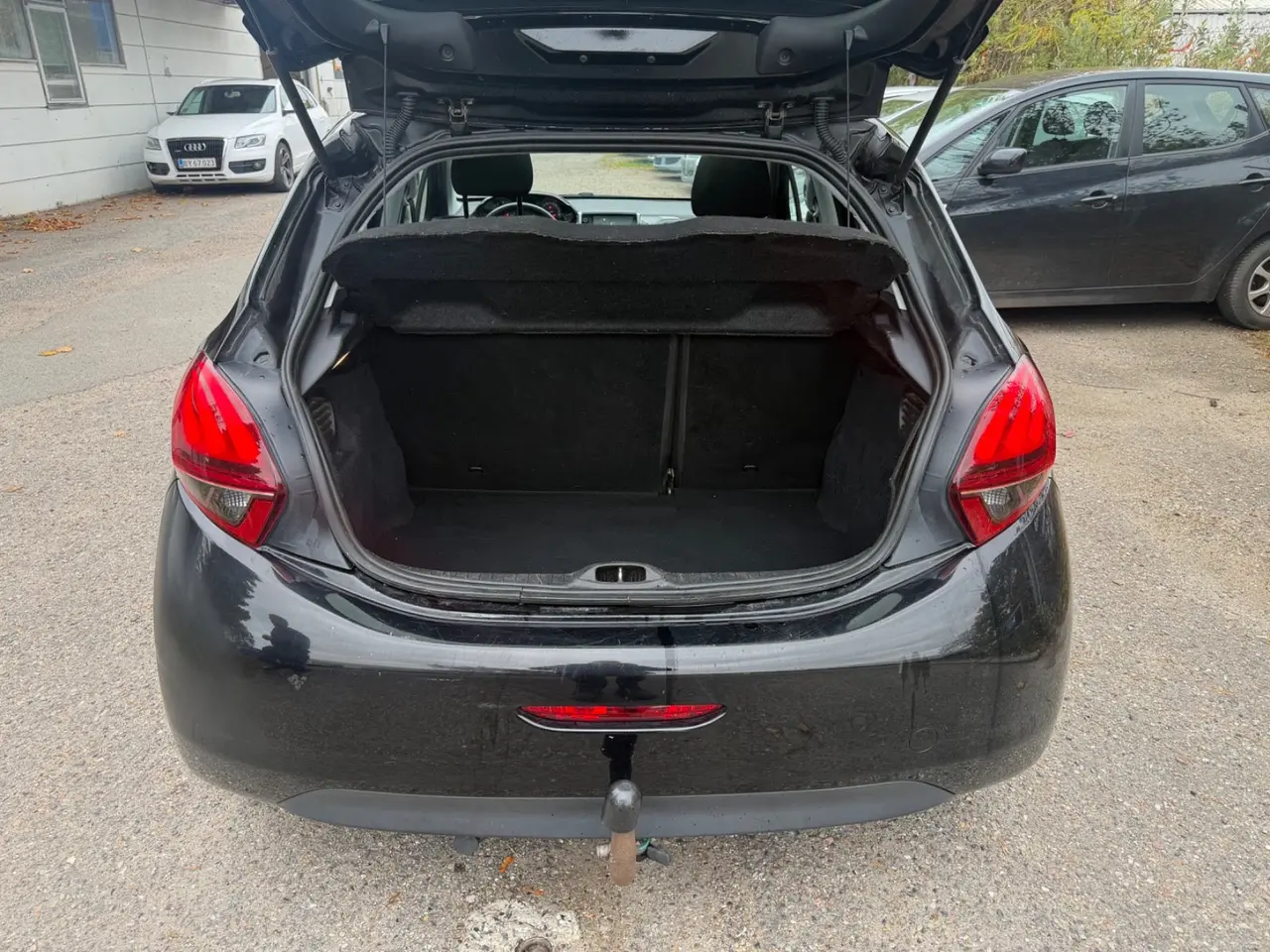Billede 4 - Peugeot 208 1,6 BlueHDi 100 Envy Sky