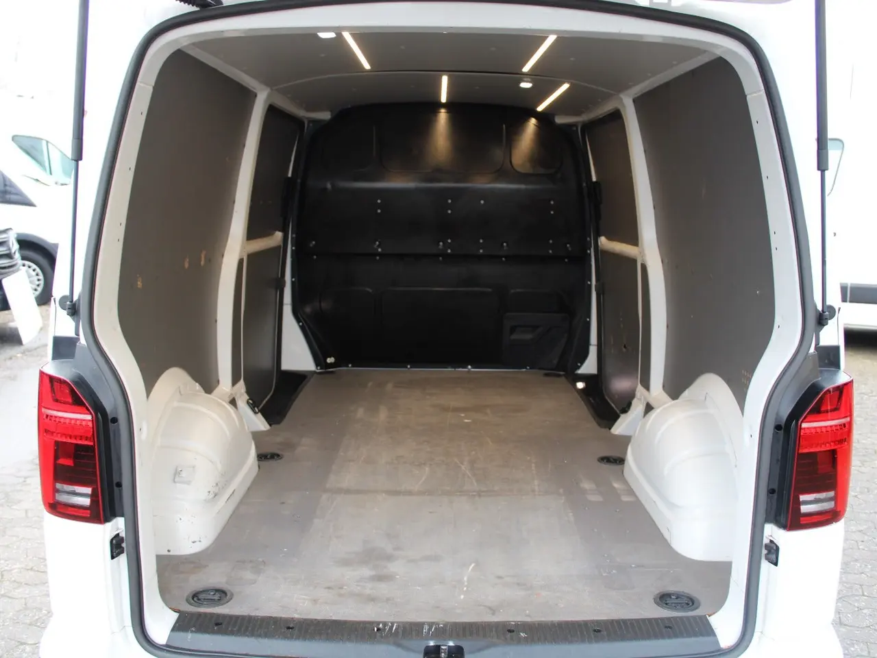 Billede 11 - VW Transporter 2,0 TDi 150 Kassevogn DSG 4Motion lang