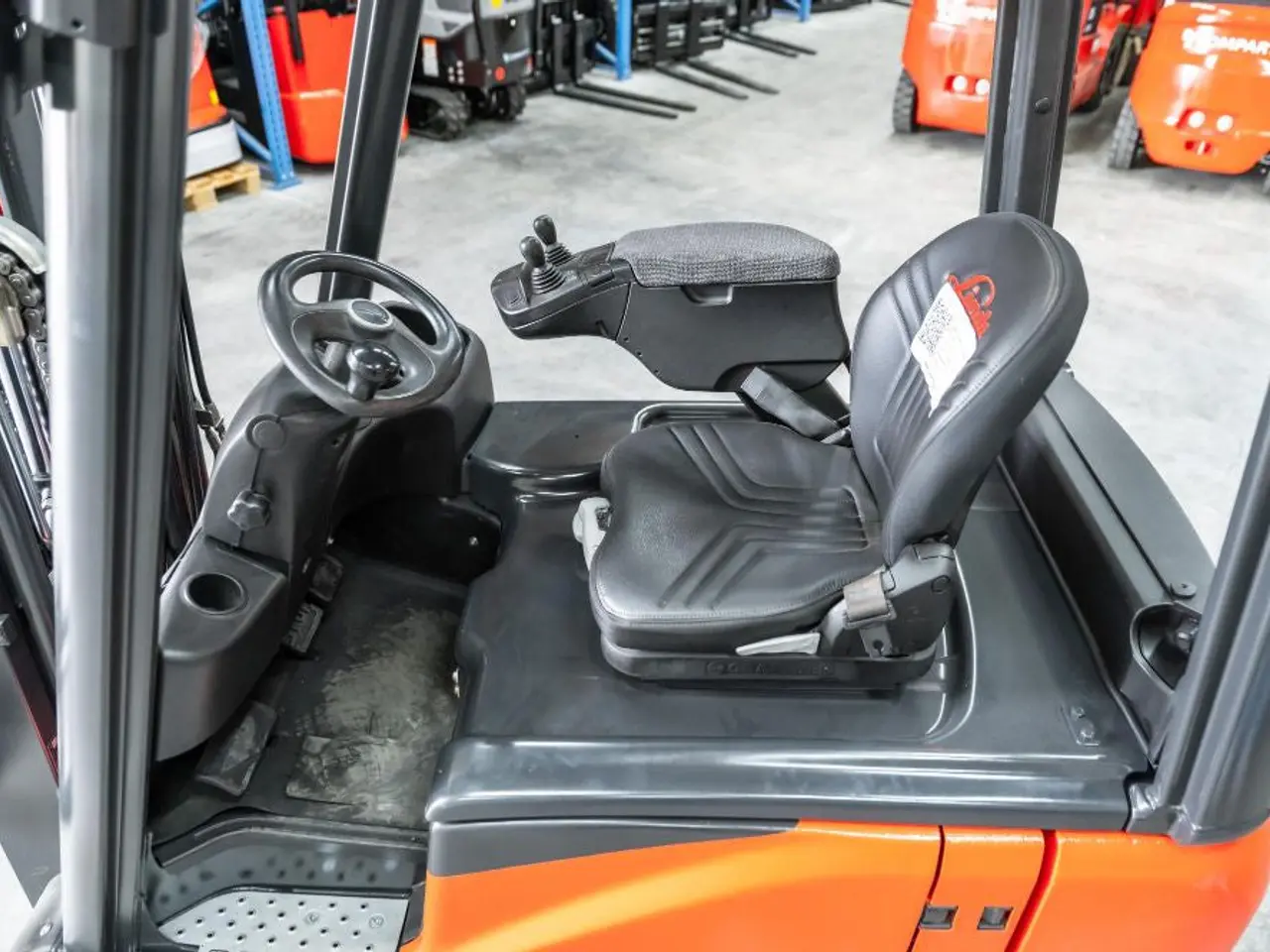 Billede 6 - Linde E 20 PL-02 el-gaffeltruck - 2000 kg, 3140 mm, årg. 2016, 4963 timer - brugt