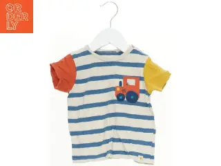 Børne T-shirt med striber og bilmotiv fra Next Baby (str. 80)