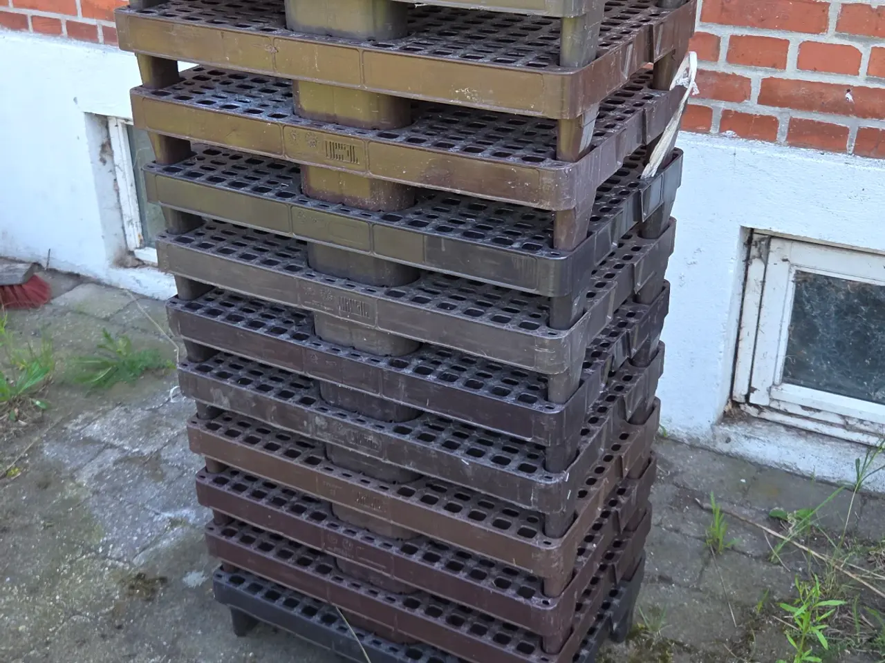 Billede 1 - Kvart paller I plast