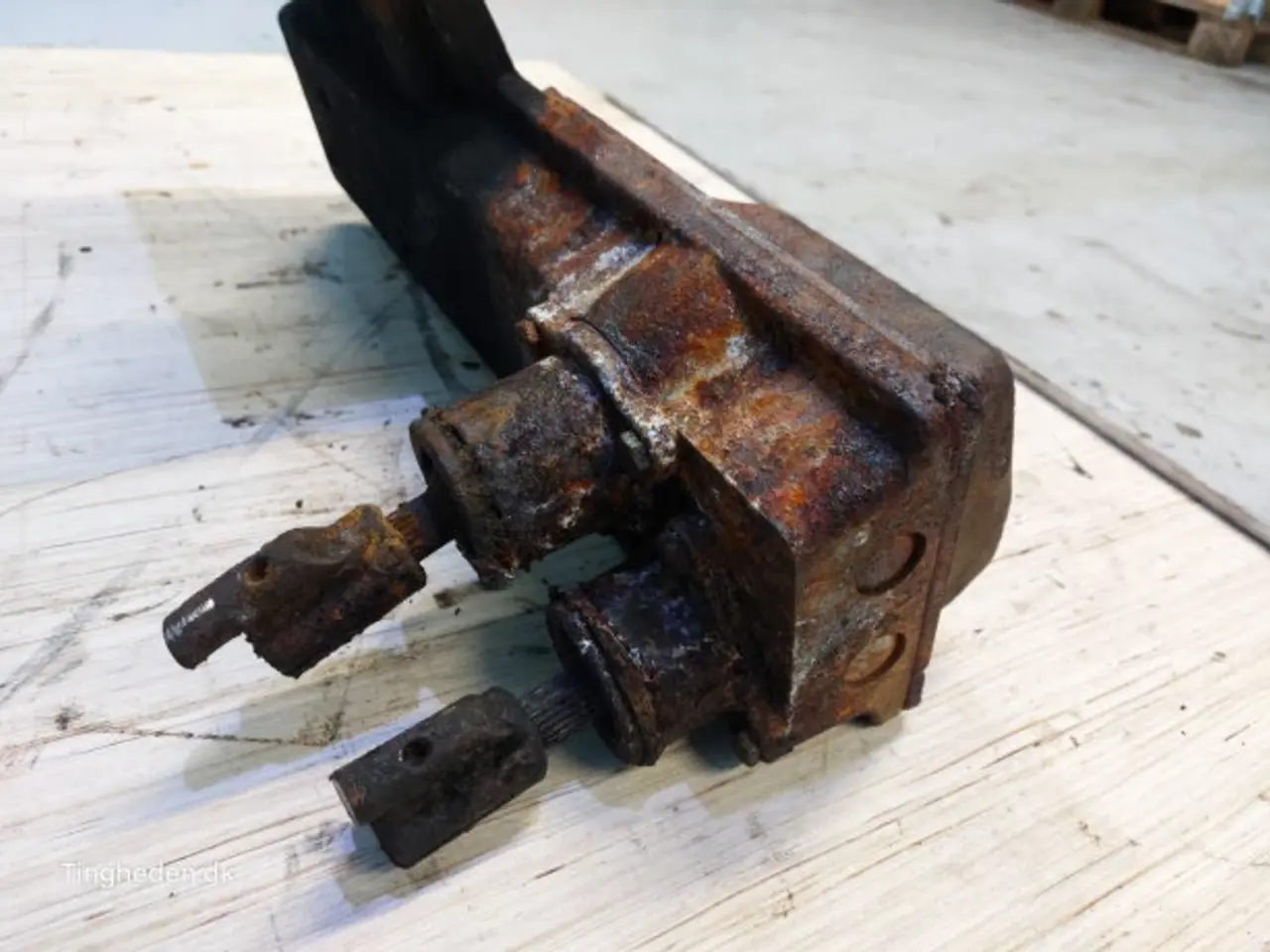 Billede 12 - Case Farmall 95A Dæksel 47358634