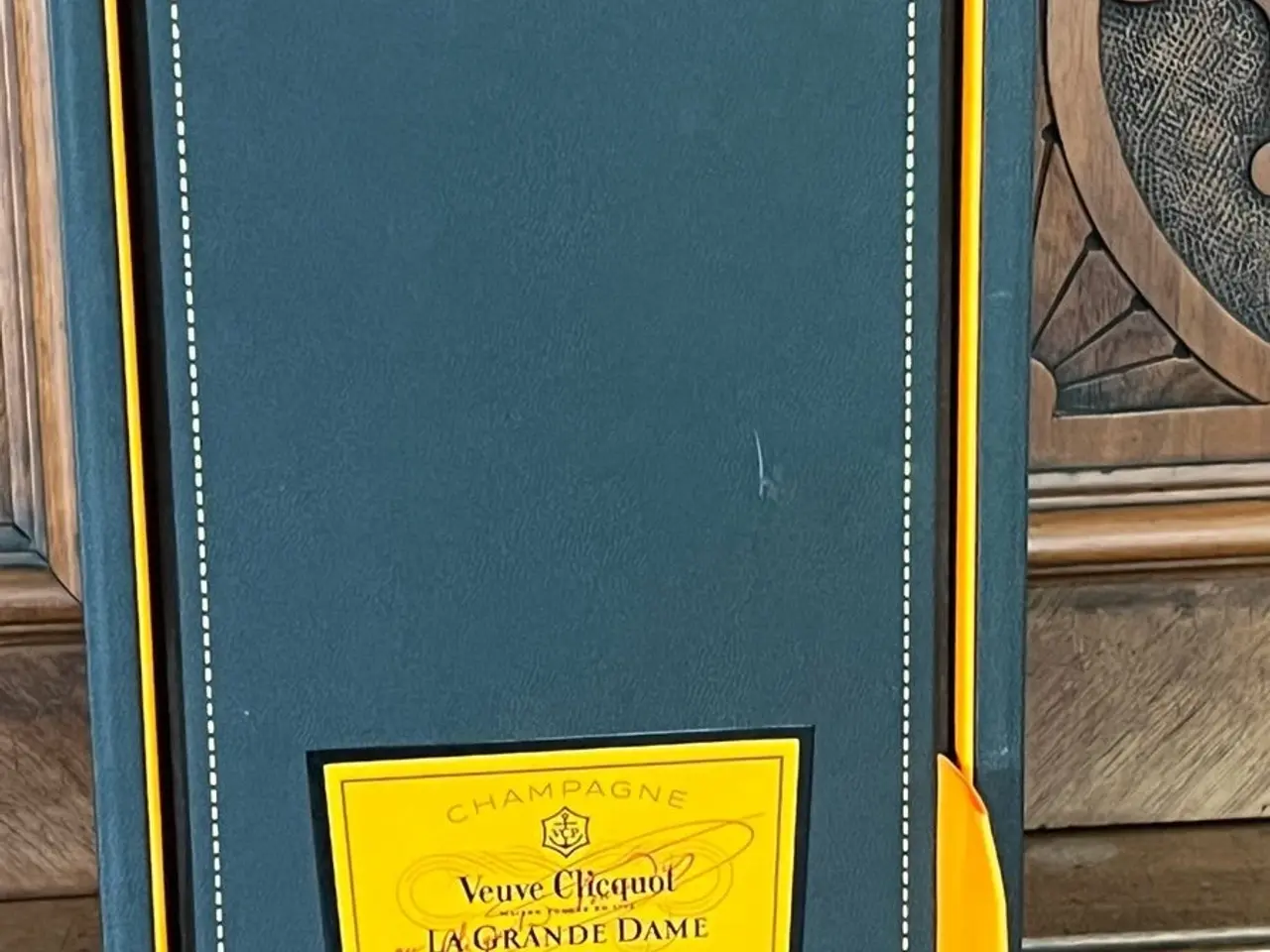 Billede 2 - Veuve Clicquot La Grande Dame 2006 i gaveæske!!